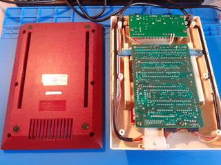 Consola Famicom con AV