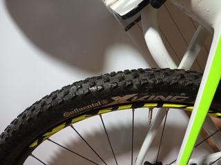 Bicicleta Ghost Lector 3.9 Carbono 29