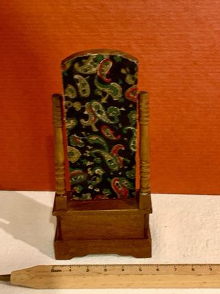 Miniature per Casa delle Bambole Vittoriana