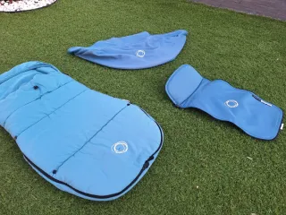 Capota y saco Bugaboo azul