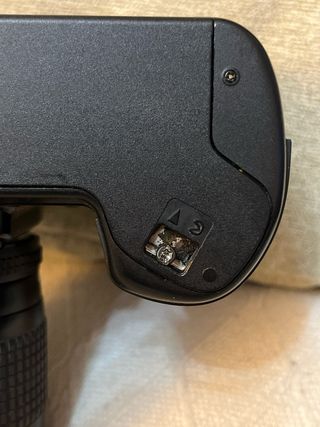 Cámara reflex Nikon F-401x + Objetivo