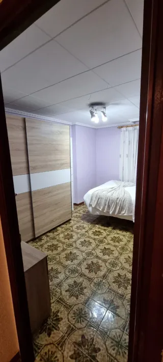 Edificio de tres pisos