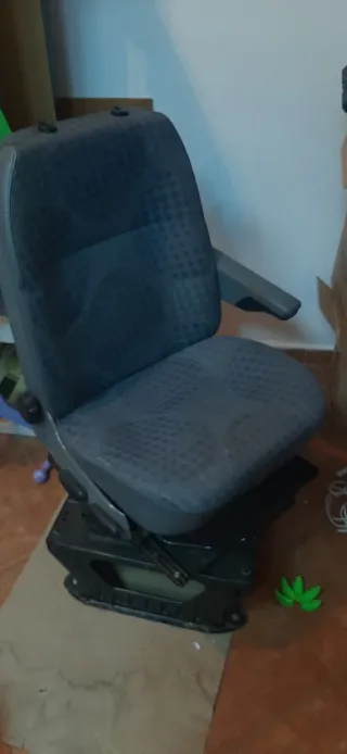 Asiento coopiloto Ford Transit + bases giratorias