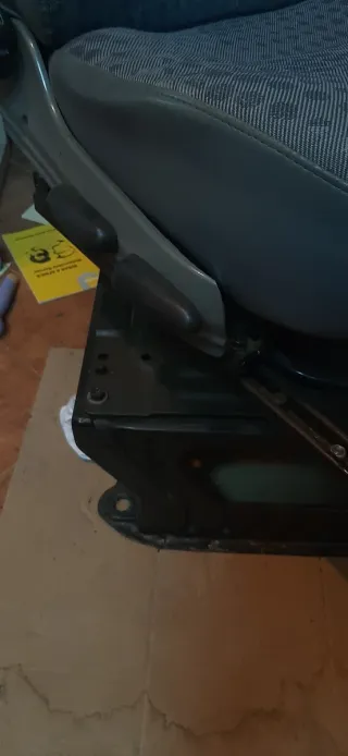 Asiento coopiloto Ford Transit + bases giratorias