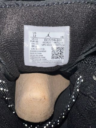 Zapatillas Air Jordan 1 Mid Marrón y Negro