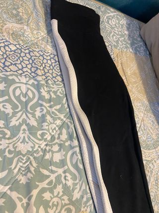 Mallas Calvin Klein Negras con Raya Blanca