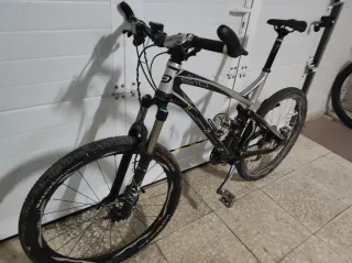 Bicicleta de Montaña Carbono