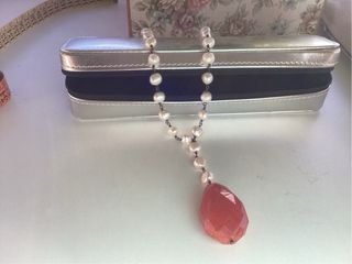 Collar Tous Perlas y plata con cuarzo rosa.