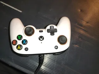 Controller Nacon Bianco per Xbox