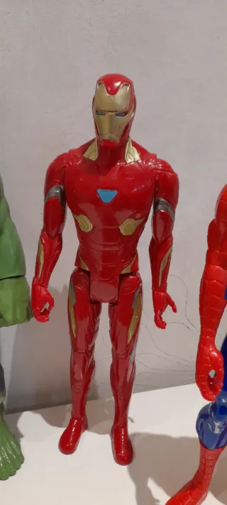 4 Muñecos Vengadores Capitán América Hulk Iron Man