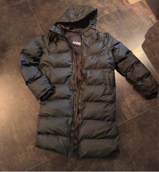 Plumífero Rains Negro Largo