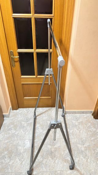 Perchero Metálico Portátil