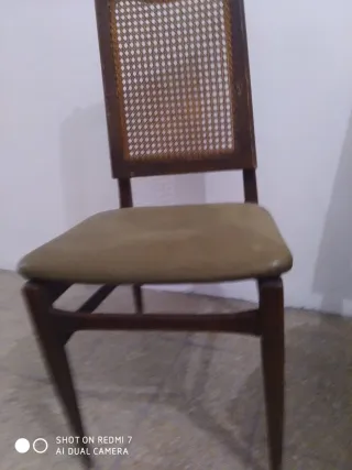 Juego de 2 Sillas Piel y Rejilla