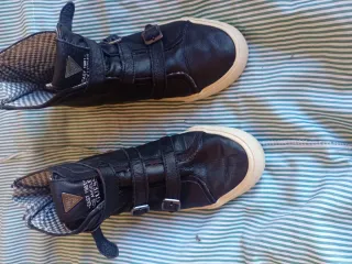 Botines Guess Negros Talla 38