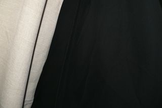 Conjunto Abaya e Vestido Preto e Bege