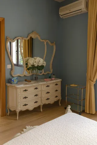 Dormitorio Clásico Estilo Luis XV