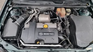 Opel Vectra 2004