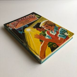 Tras los ladrones de coches. Libro. Tapa dura