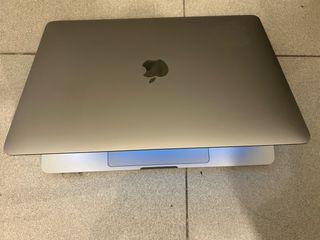 MacBook Pro 13” M1 512GB SSD 2020