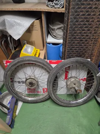 Lote despiece Piezas Derbi Antorcha - Tricampeona