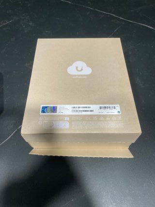 Ubiquiti UniFi Cloud Gateway Max UCG-Max
