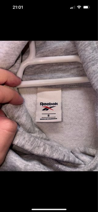 Sudadera Gris Reebok
