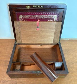 Antigua Caja Escritorio Madera y Piel