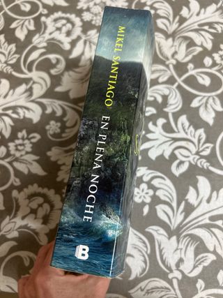 En plena noche / In the Middle of the Night (Sp...