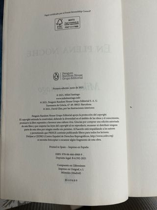 En plena noche / In the Middle of the Night (Sp...