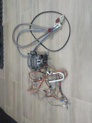 Motor y cableado lavadora Balay