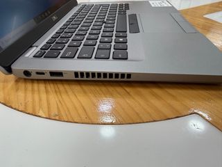 Portátil Dell P98G Intel i5 Gen 10