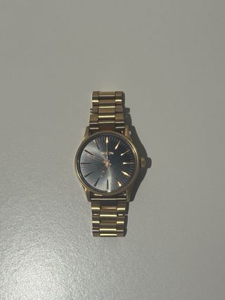 Reloj Nixon Dorado Esfera Negra