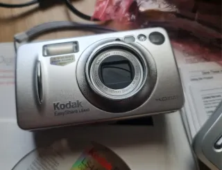 Cámara Digital Kodak LS443 Plata