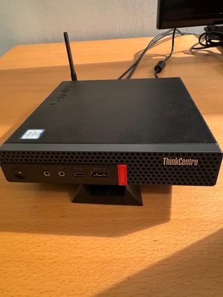 Mini PC Lenovo ThinkCentre Negro/Rojo