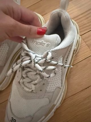 Balenciaga Triple S Talla 39 Beige/Blanco