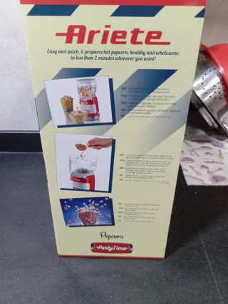 Máquina de Palomitas Ariete Roja y Blanca