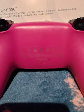 Mando DualSense PS5 Rosa leer
