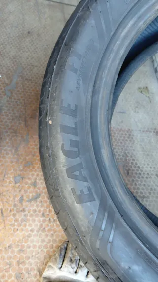 Neumáticos Goodyear 225/55 R17 (4 unidades)
