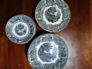 Set 10 platos de La Cartuja de Sevilla