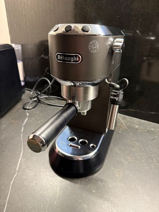 Cafetera DeLonghi Dedica Express