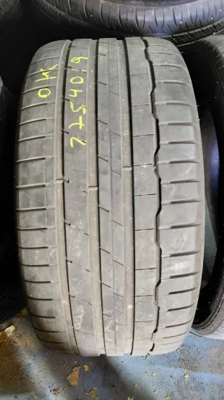 Neumático 275/40/19