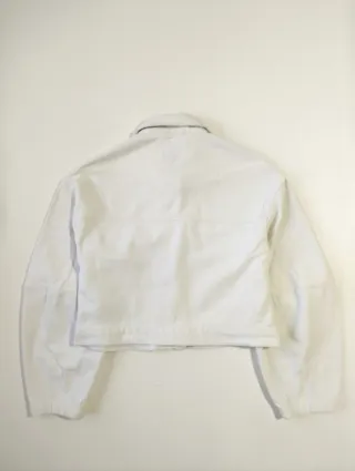 Chaqueta vaquera corta Bershka blanca
