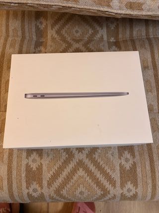MacBook Air M1 2020 Plata