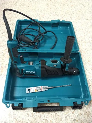 Martillo combinado Makita HR2630T