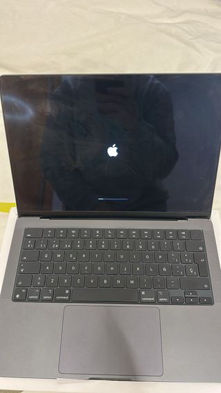 MacBook Pro 14 M3 Pro 18GB 512GB