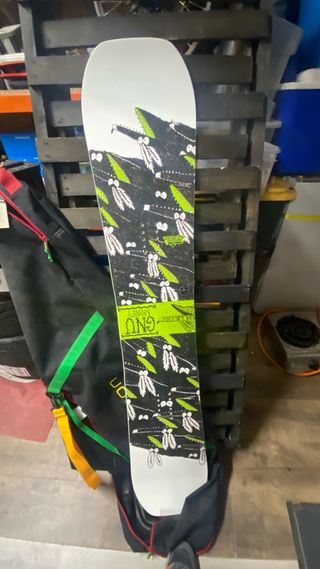 Tabla Snowboard GNU Money