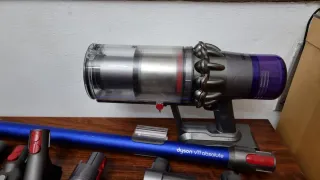 Aspirapolvere Dyson V11