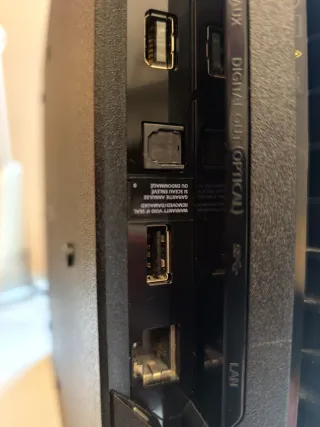 PS4 Pro 1TB Negra + Mando y Cables