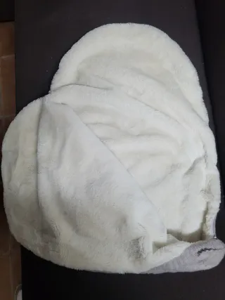 Saquito bebé para carro muy calentito