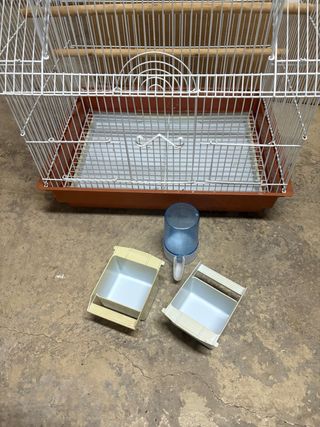 Jaula para pájaros grande blanca